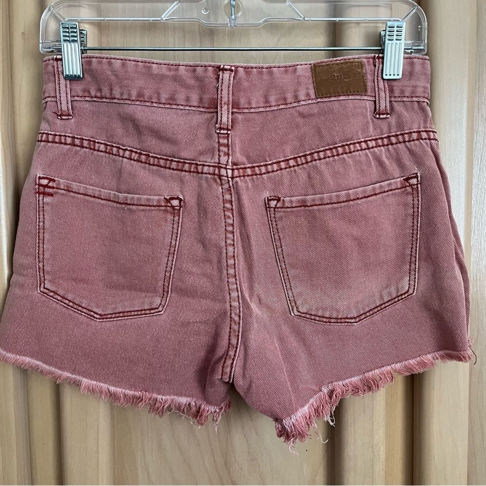 BDG Urban outfitters pink/faded red shorts w/ frayed hem waist 25” 100% cotton - Picture 2 of 9